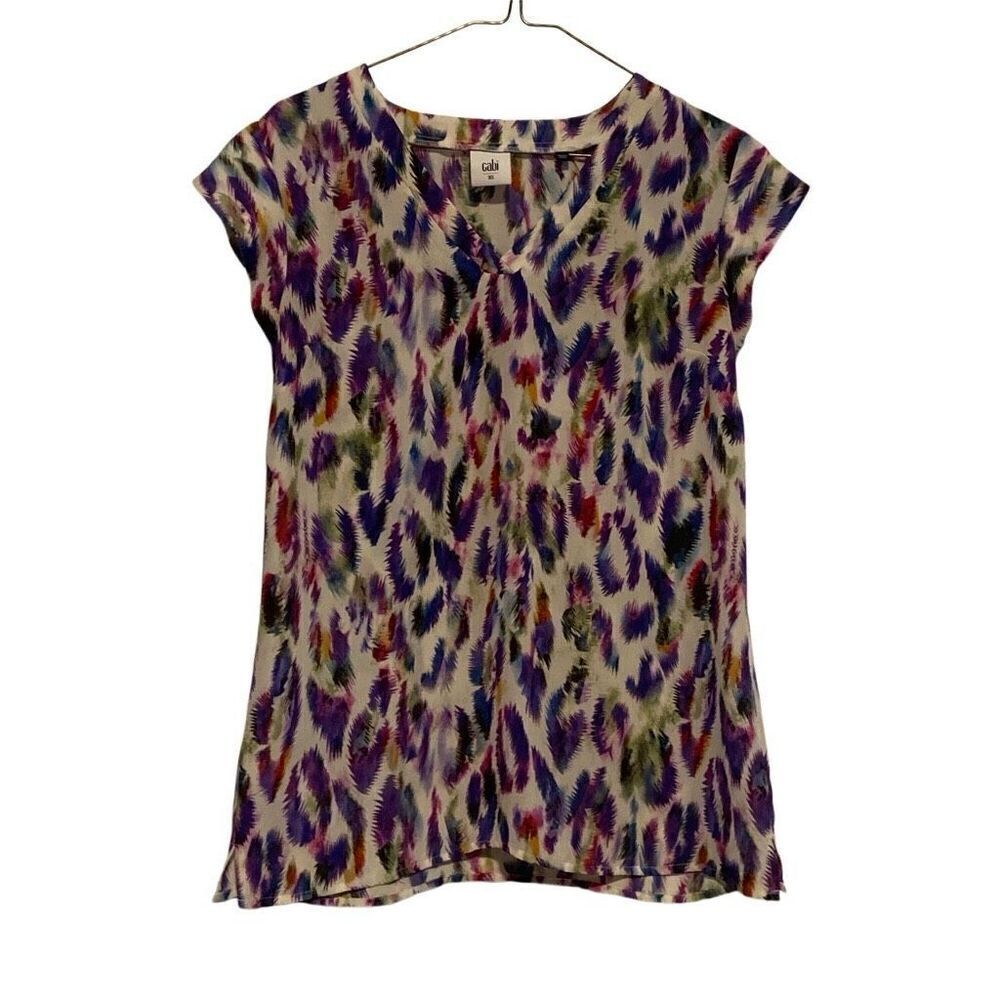 Cabi Feather Print Cap Sleeve V-Neck Blouse Top Purple Plume XS